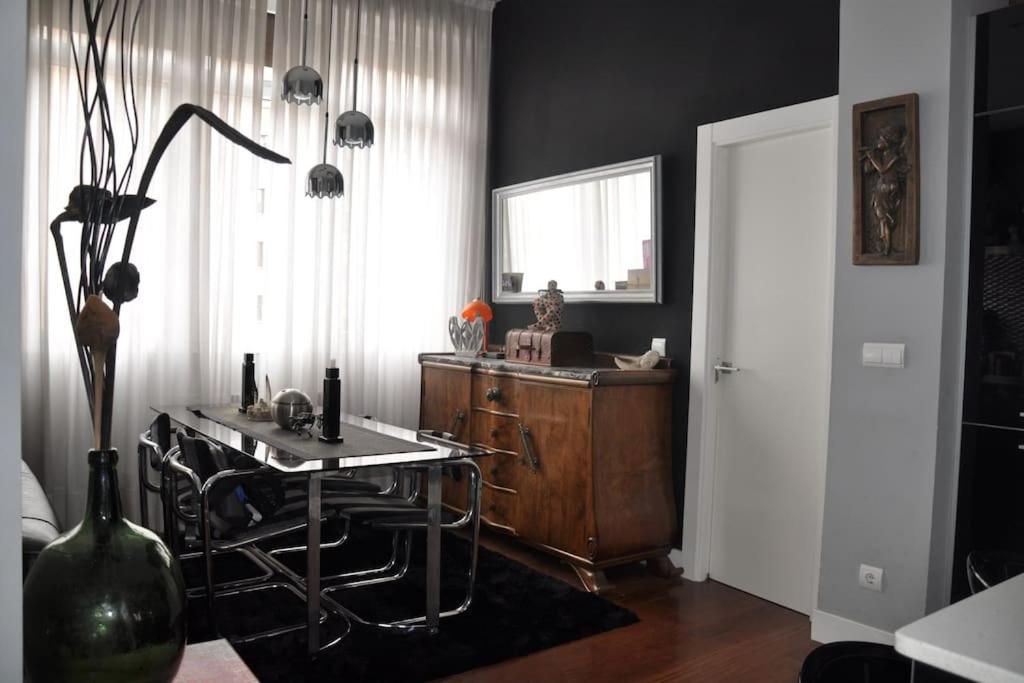 Loft En Begona Junto Al Casco Viejo By Urban Hosts Appartamento Bilbao Esterno foto